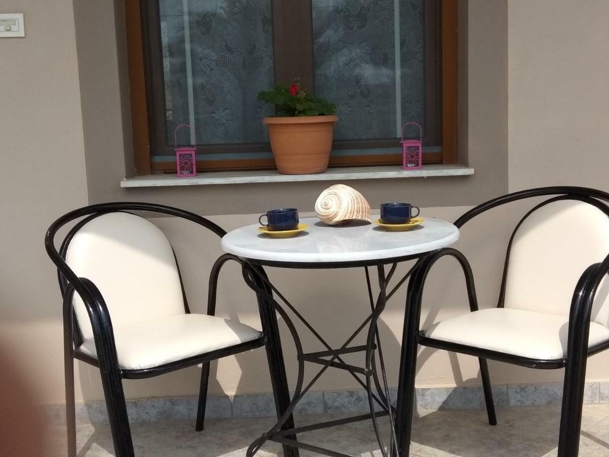 Vakis Apartments Romanon 外观 照片