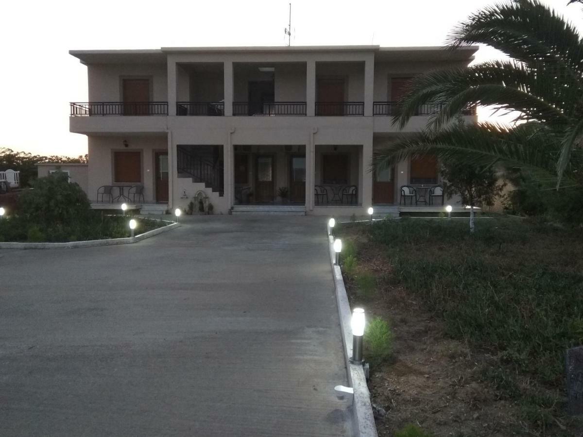 Vakis Apartments Romanon 外观 照片